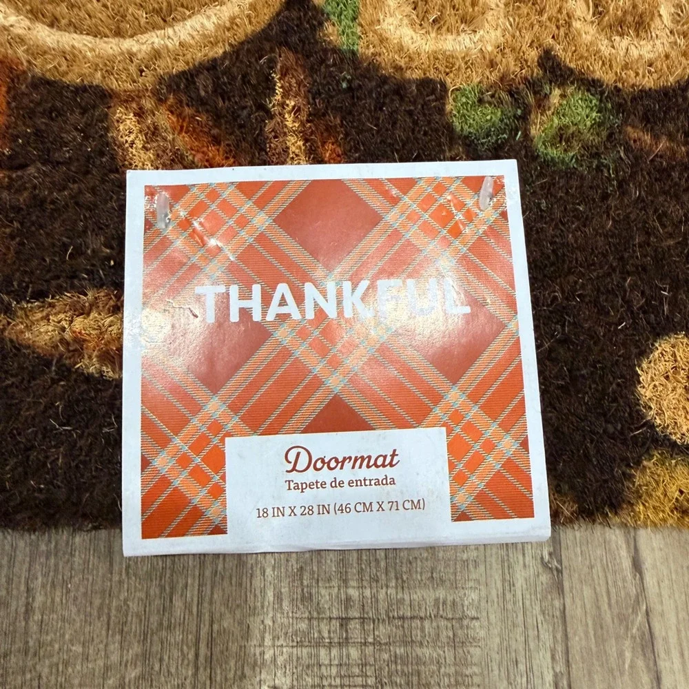 NEW Thankful Doormat HOME Autumn Leaf Coir Entryway Rug Fall 18x28